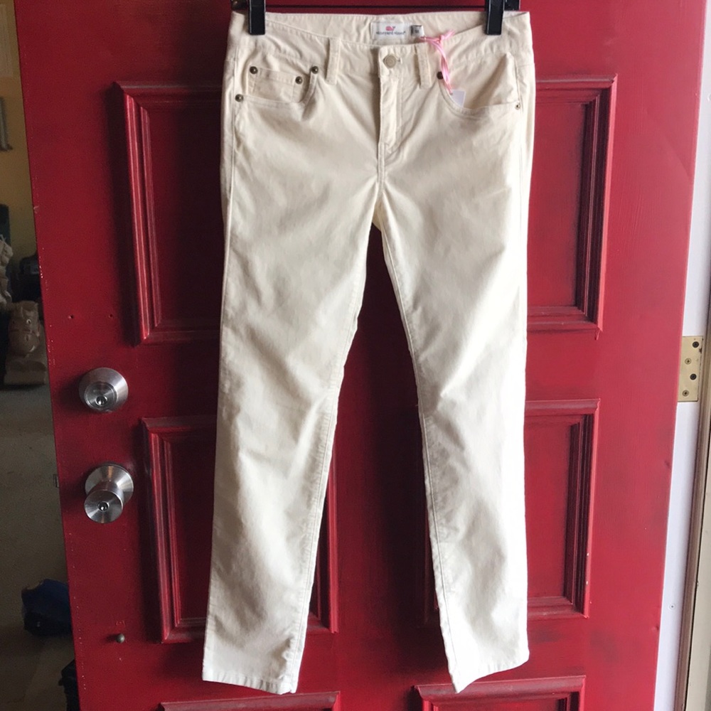 NEW Vineyard Vines velvet skinny jeans.